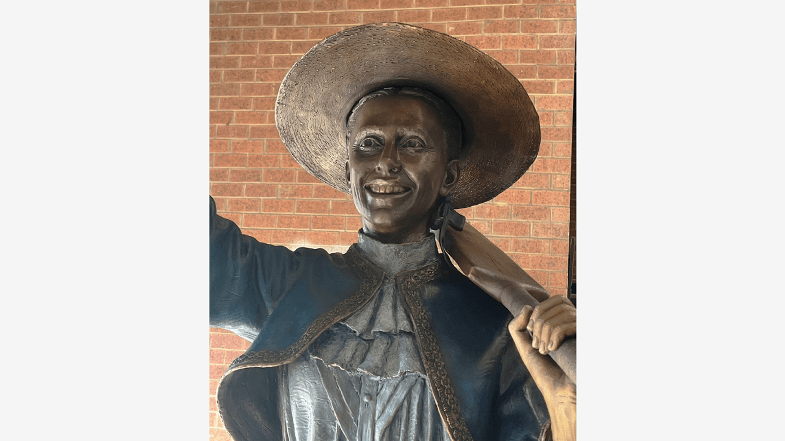 Barbara Rae statue - finished bronze in foundry, head and shoulders