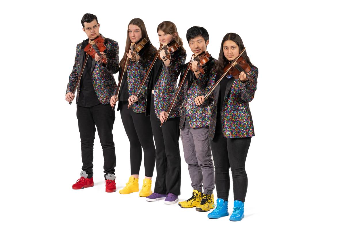 James Casale, Lucy Woods, Ruby Riches, Lawrence Luo, Leila Subocz (Viola)