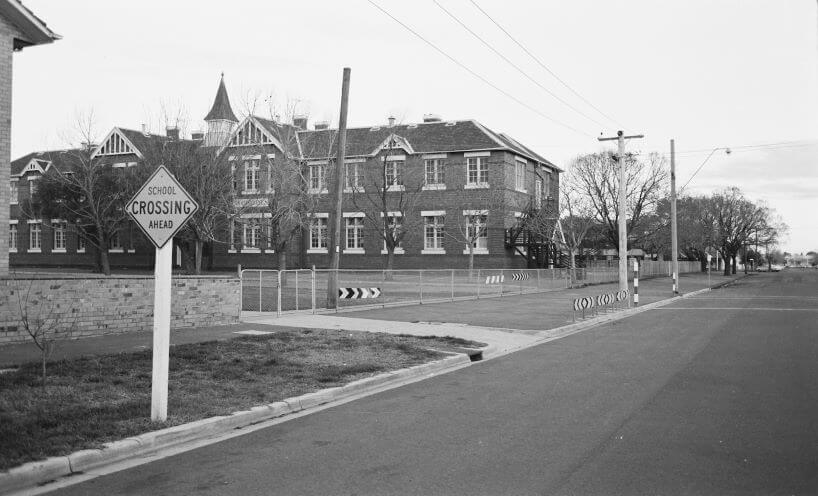 Black and white photograph of the Albert Park Primary School building