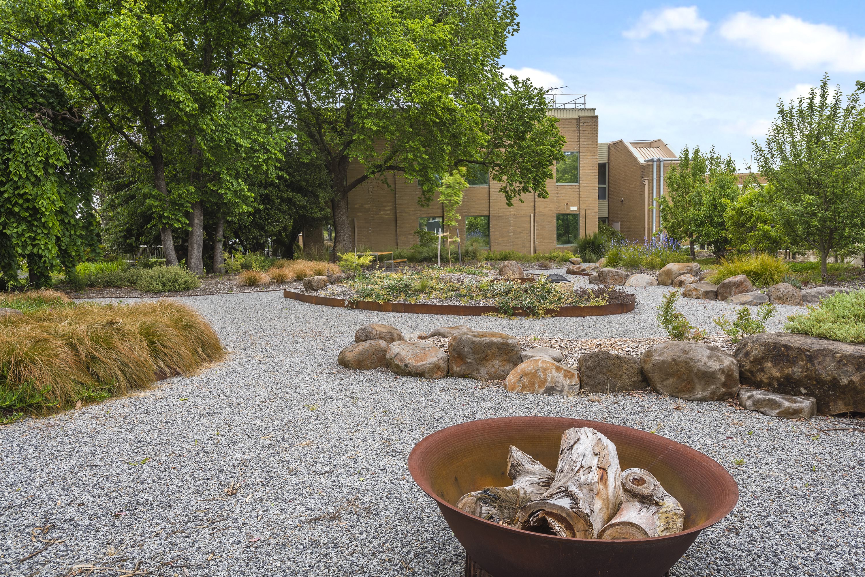 Image shows the fire pit in the grounds of the VEMI conference centre