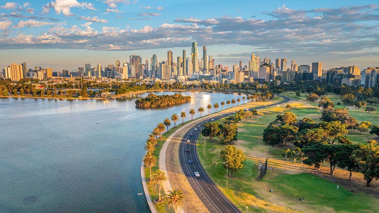 Albert park with city in background